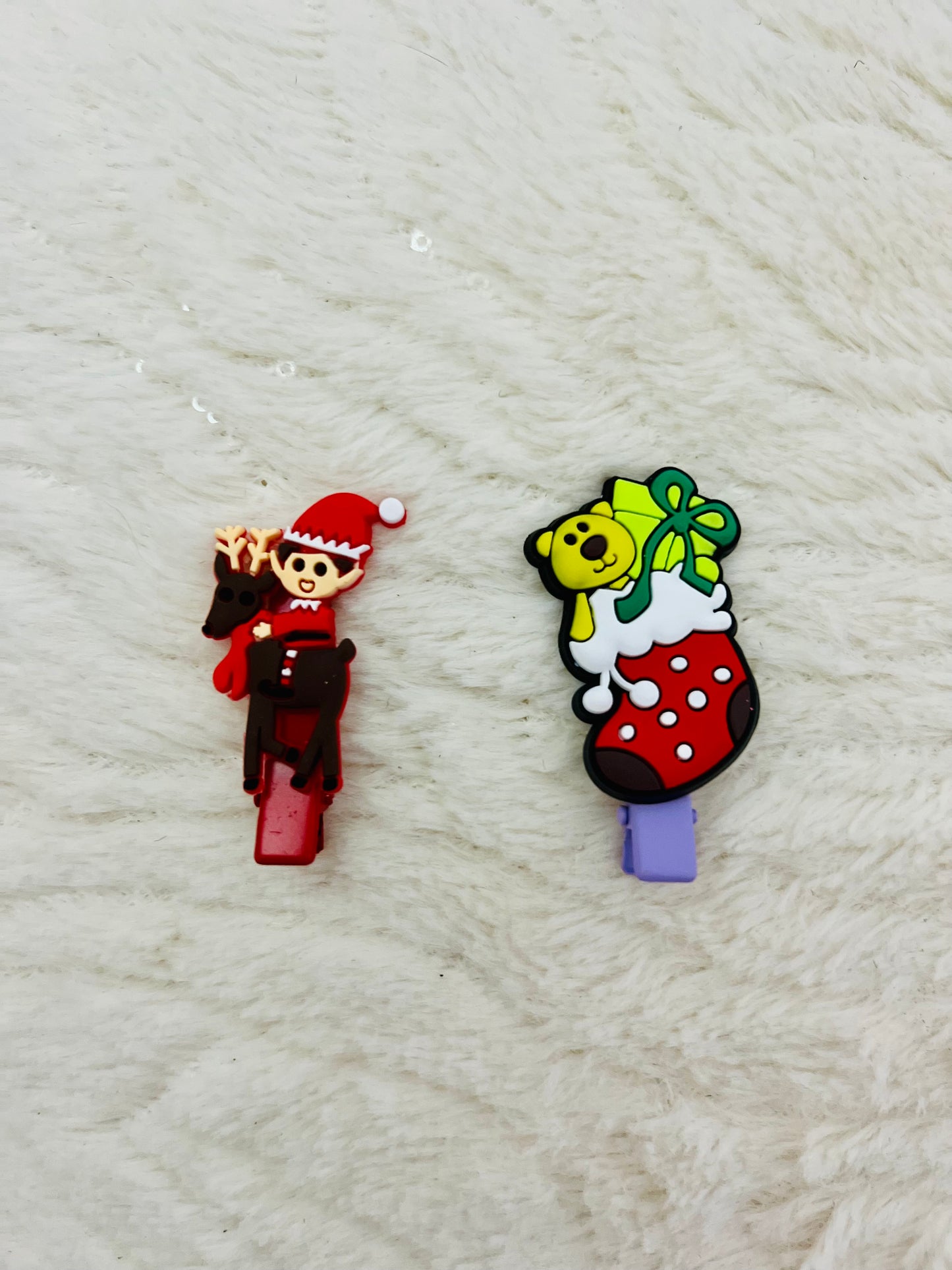 Set of 2 Christmas Character Hair Clips (assorted designs)